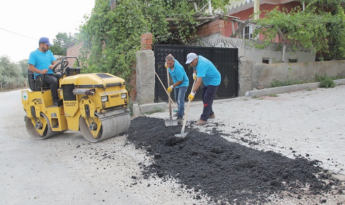 SUNGURLU BELEDİYESİNDE YOL MESAİSİ