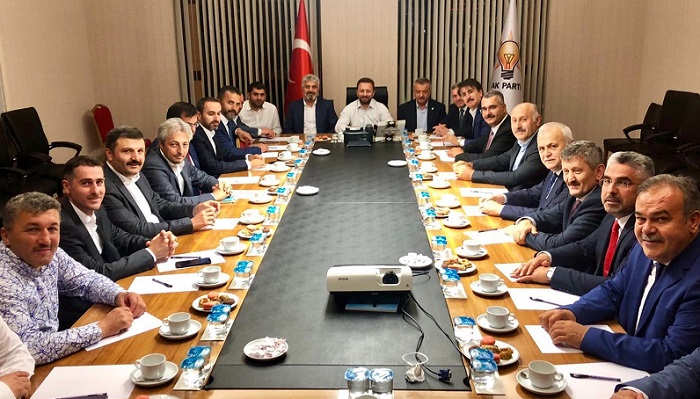 AHLATCI BAŞKANLAR TOPLANTISINA KATILDI