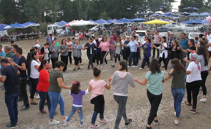 FASÜLYE ŞENLİKLERİNDE COŞKULU EĞLENCE