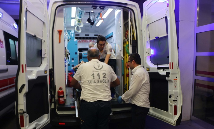 KIRKDİLİM’DE KAZA: 2 AĞIR YARALI