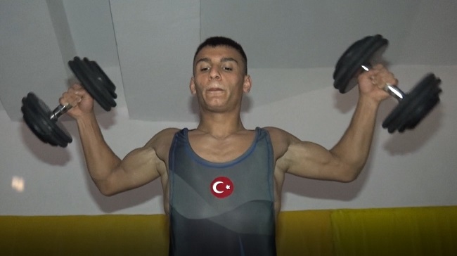 MİLLİ GÜREŞÇİMİZ BAŞARIYA KOŞUYOR