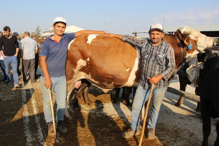 KOCAOĞLAN 20 BİN LİRAYA ALICI BEKLİYOR