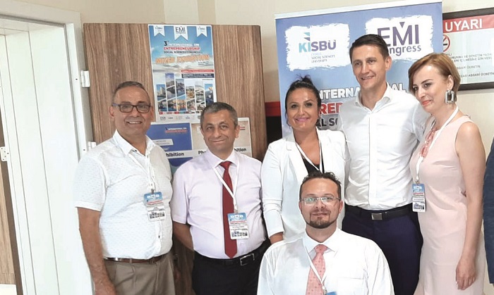 EN İYİ BİLDİRİ ÖDÜLÜNE LAYIK GÖRÜLDÜ