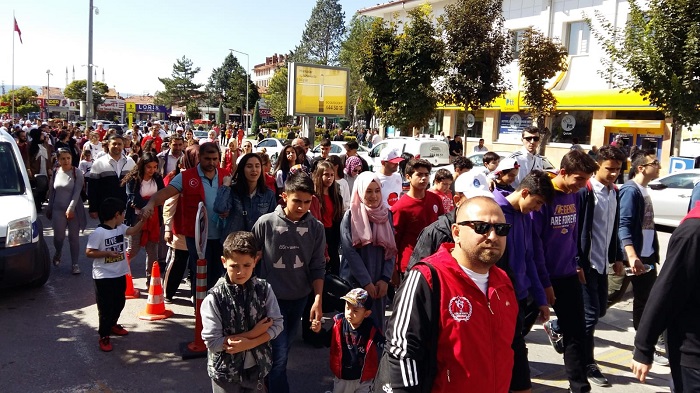 BERABER YÜRÜYELİM ETKİNLİĞİ DÜZENLENDİ