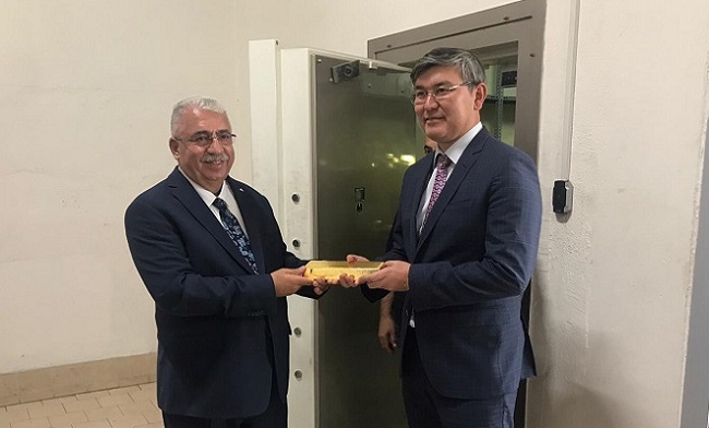KAZAKİSTAN BÜYÜKELÇİSİ RAFİNERİYE İNCELEDİ