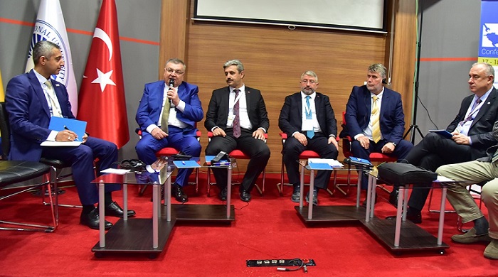 AŞGIN SARAYBOSNA’DA FORUMA KATILDI
