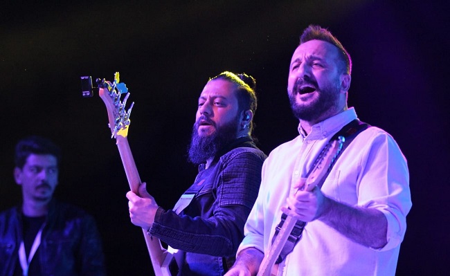 GECE YOLCULARINDAN UNUTULMAZ KONSER