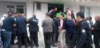 ASANSÖRÜN ALTINDA KALARAK CAN VERDİ