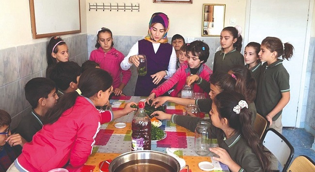 OKULDA TURŞU YAPMAYI ÖĞRENDİLER