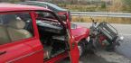 OTOMOBİL MOTOSİKLETE ÇARPTI: 2YARALI