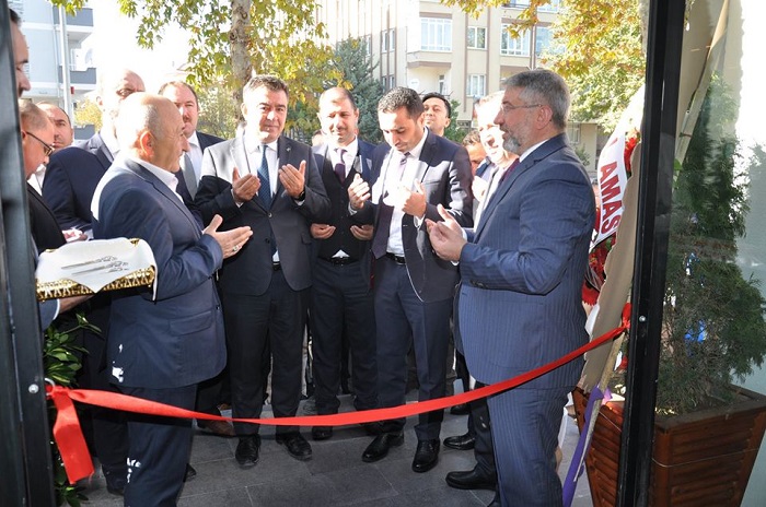 ESMAHALL RESTORAN VE CAFE HİZMETE AÇILDI