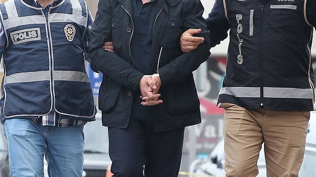 FETÖ’DEN 18 KİŞİYE HAPİS CEZASI