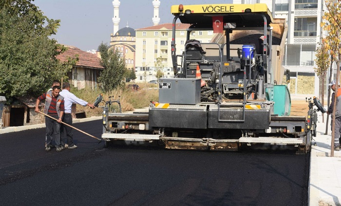 ASFALTTA 50 BİN TON HEDEFİNE ULAŞILDI
