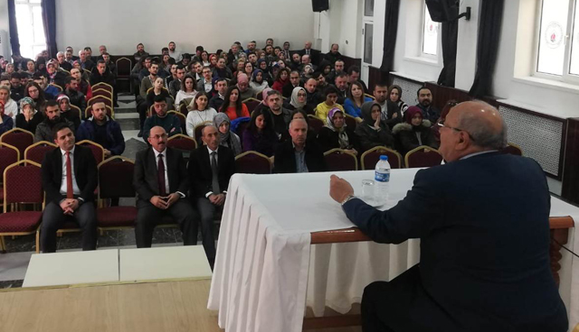 İSKİLİP’TE METİN ALKAN’DAN SÖYLEŞİ