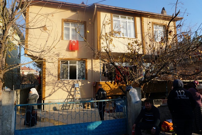 YANGINI VATANDAŞLAR SÖNDÜRDÜ