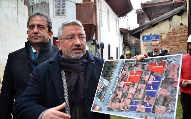 ÇORUM KALESİNDE YIKIM BAŞLADI