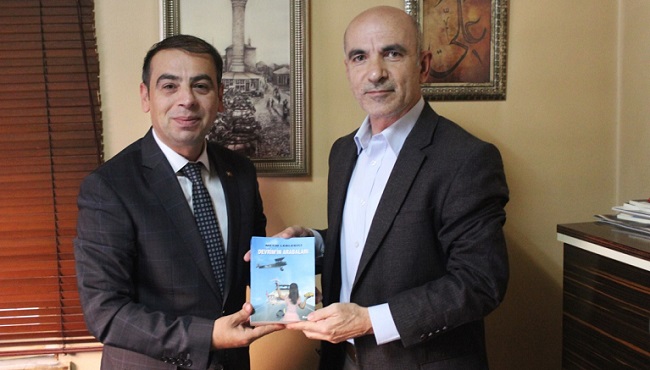 DEVRİM’İN ARABALARI ROMANI KİTAPÇILARDA