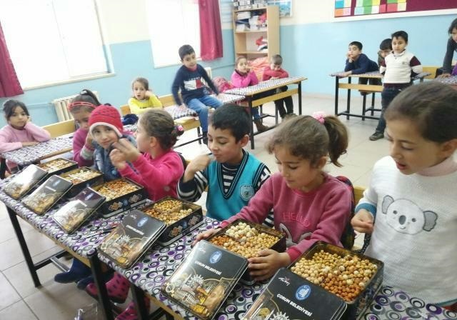 ÖĞRENCİLER LEBLEBİLERE HAYRAN KALDI