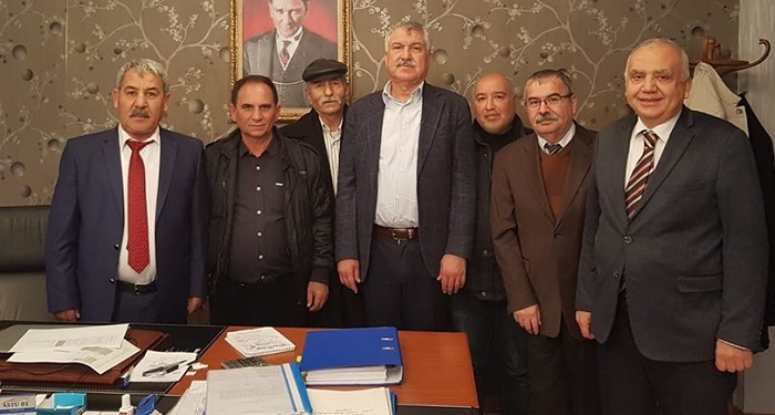 GEÇMİŞ OLSUN ZİYARETİNE GİTTİLER