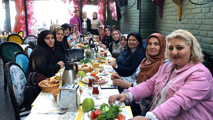 DUYGU KOÇAK’LA KAHVALTIDA BULUŞTULAR