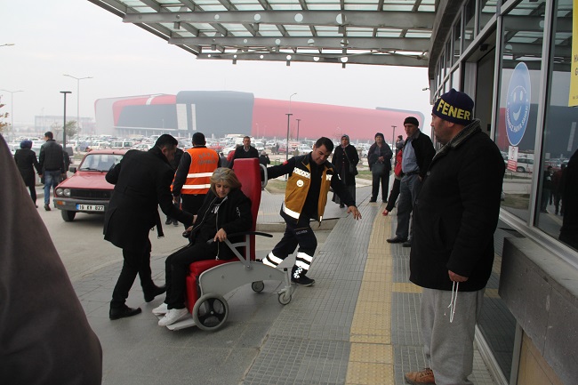 6 ÖĞRENCİ YOĞUN BAKIMA ALINDI