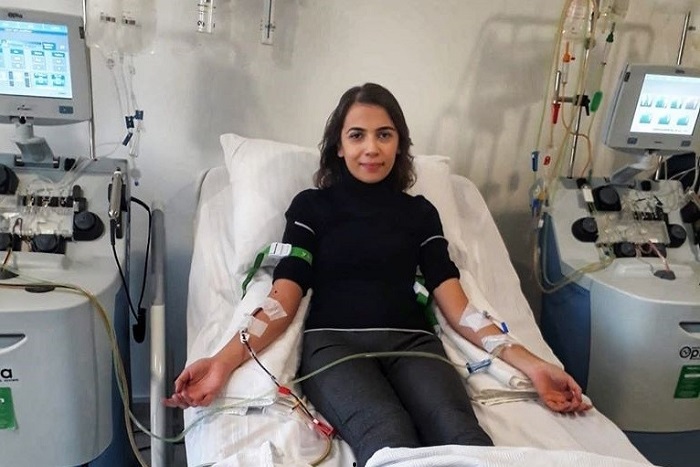KÖK HÜCRE BAĞIŞIYLA BİR HAYAT KURTARDI