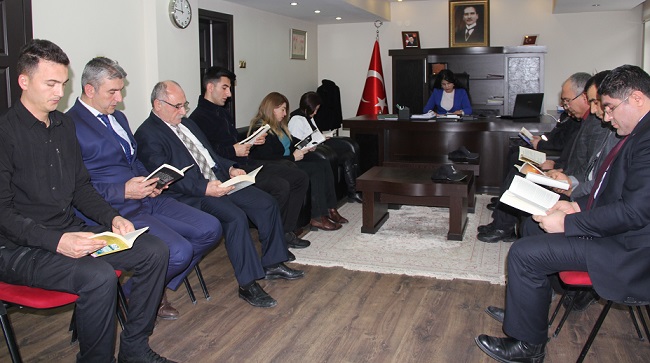 ÖĞLE ARASI KİTAP OKUMA ETKİNLİĞİ