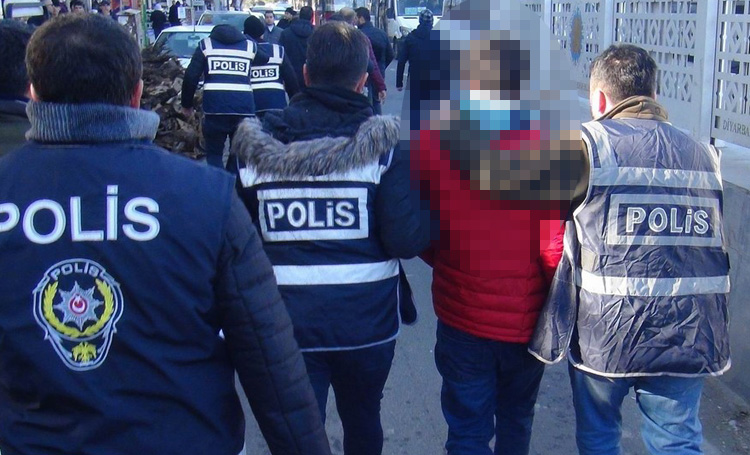 CİNAYET ZANLISI ÇOCUK TUTUKLANDI