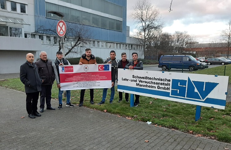 AVRUPA’DA İNOVATİF STAJ EĞİTİMİ