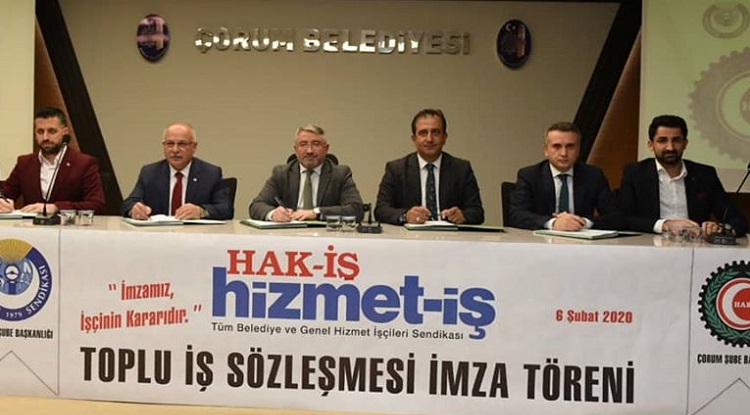 TOPLU SÖZLEŞMEDE İMZALAR ATILDI