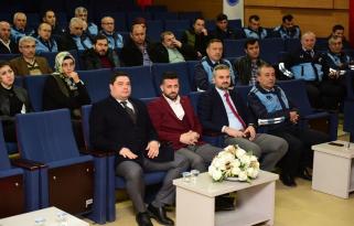 BELEDİYE PERSONELİNE EĞİTİM SEMİNERİ