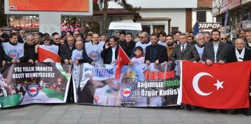 TRUMP’IN SÖZDE BARIŞ PLANI PROTESTO EDİLDİ