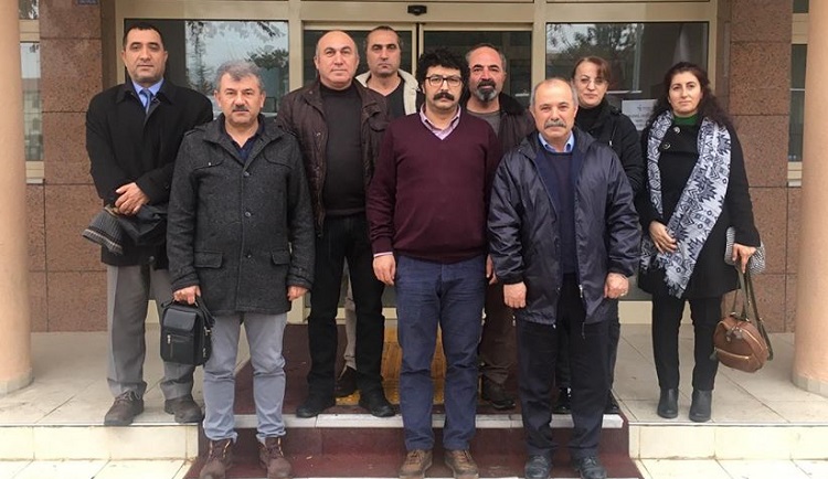 MÜCADELESİNİ KAZANARAK GÖREVİNE DÖNDÜ