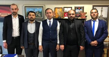 CEYLAN GENÇLERİ KABUL ETTİ