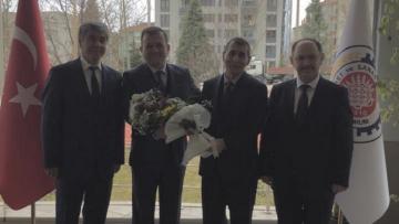 VERGİ GELİRLERİNİN BÜYÜK ÖNEMİ VAR