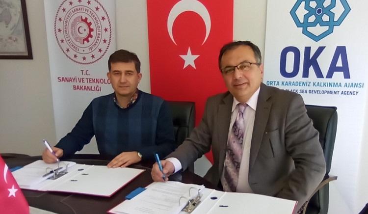 OKUL ÖNCESİ ÖĞRETMENLERİNE EĞİTİM