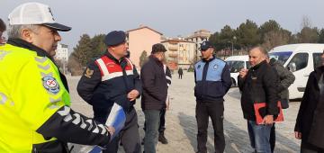 OKUL SERVİS ARAÇLARI DENETLENDİ