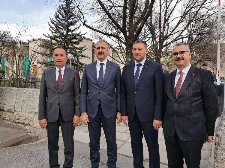 ÇORUM HEYETİ BAKANLA GÖRÜŞTÜ