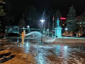 EKİPLER GECE GÜNDÜZ ÇALIŞIYOR