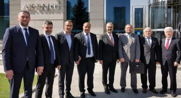 AK PARTİLİ BAŞKANLAR BİR ARAYA GELDİ