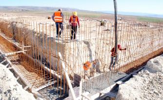 HURDACILARIN TEMEL BETONU ATILIYOR