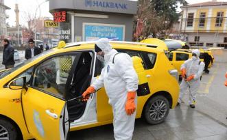 TİCARİ TAKSİLER DEZENFEKTE EDİLİYOR