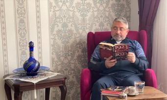 BAŞKAN’DAN TAKİPÇİLERİNE KİTAP HEDİYESİ