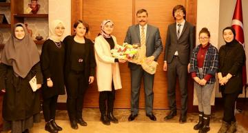 ŞİİR DİNLETİSİNE DAVET ETTİLER