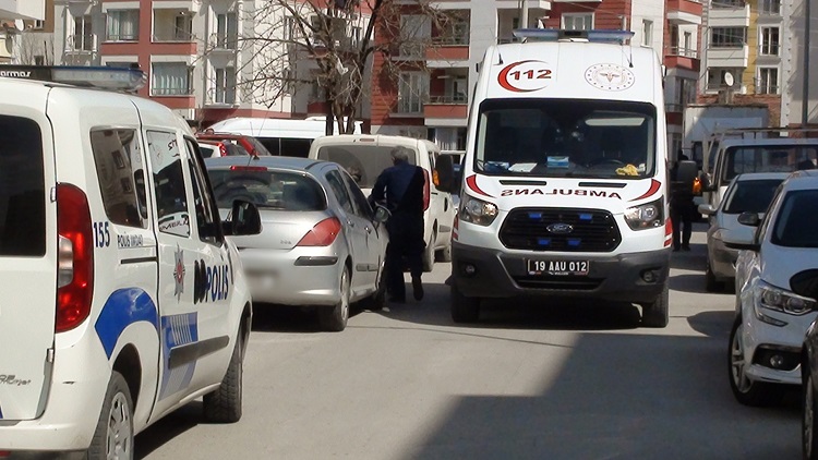 KARI-KOCA VİRÜS TESTİNDEN KAÇTI