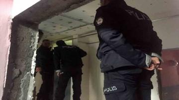 ÇATI KATINDA KAFATASI BULUNDU