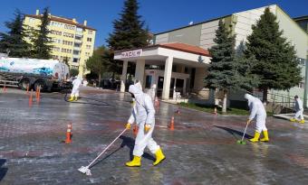 YIKAMA VE DEZENFEKSİYON DEVAM EDİYOR