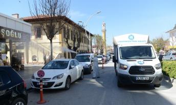 ANA CADDELERDE DEZENFEKTE ÇALIŞMASI