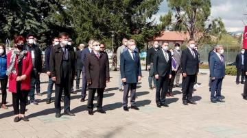 CHP’DEN ATA’YA SAYGI ÇELENGİ