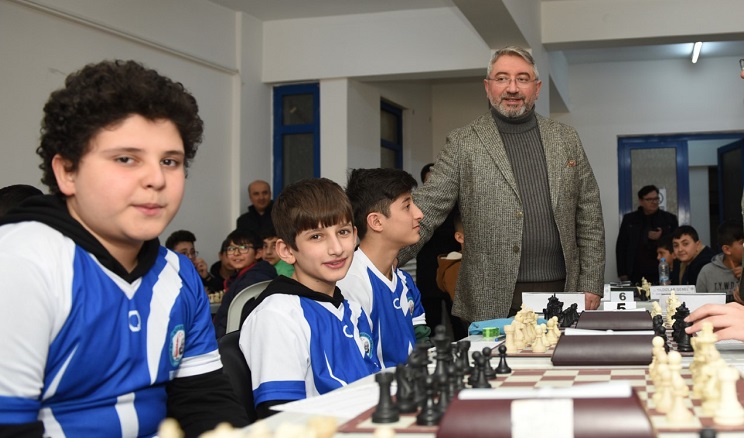 BELEDİYE’DEN ONLİNE SATRANÇ TURNUVASI